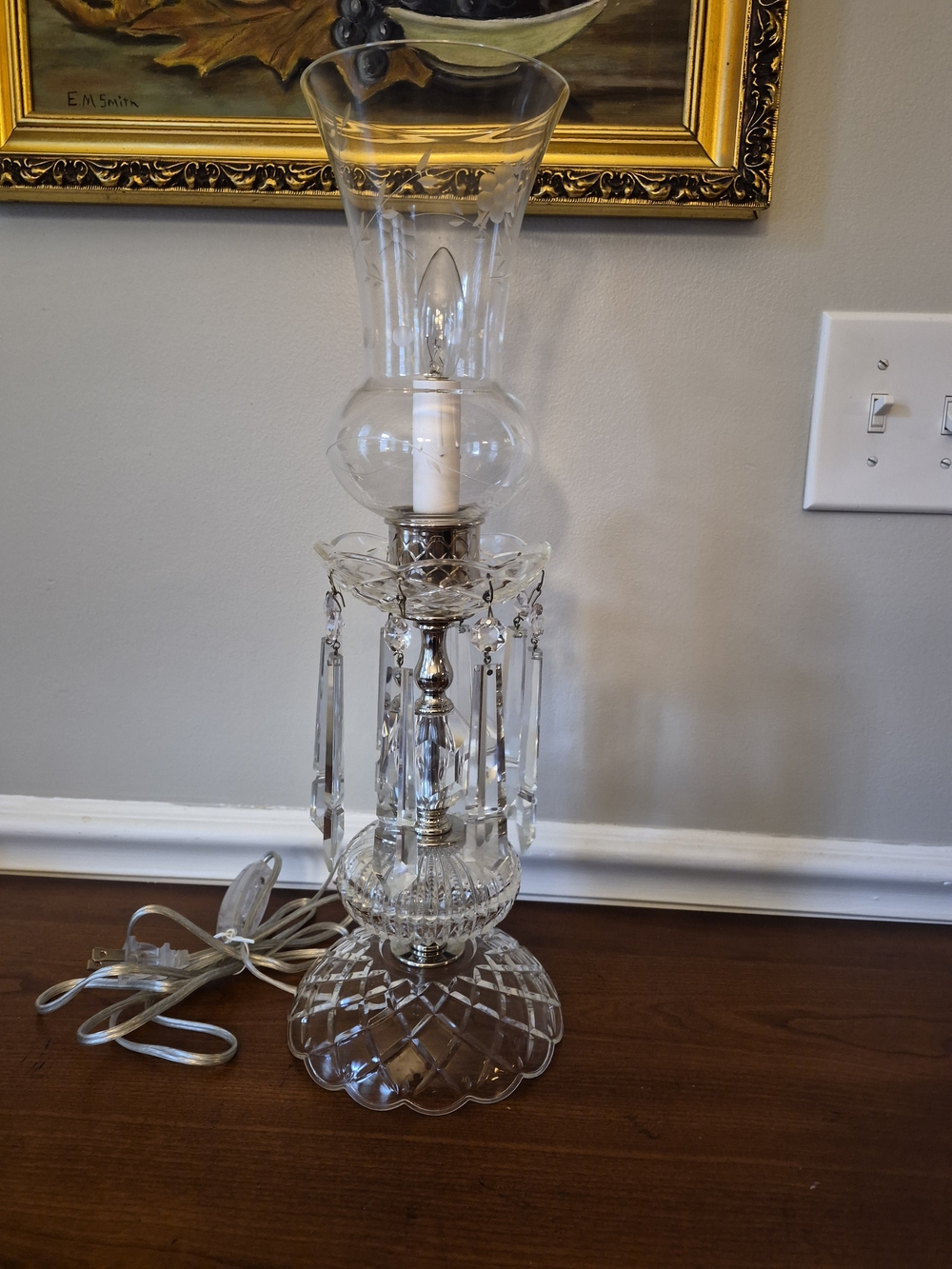 Vintage Sun-Lite Crystal Table Lamp with Hanging Prisms - Elegant Accent Lamp